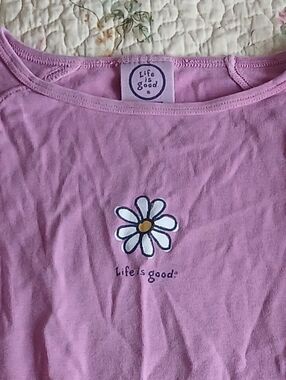 Life Is Good Pink Daisy Flower 100% Cotton 3/4 Sleeve Tee Pocket